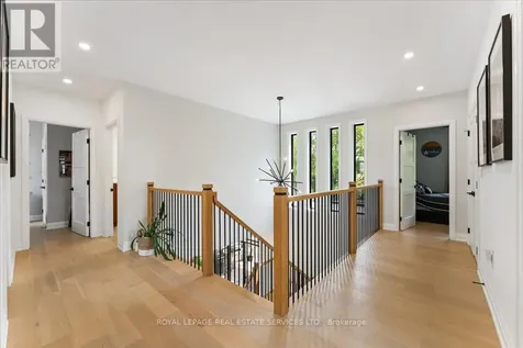251 Aldercrest Avenue Hamilton ON L9B 1L7
