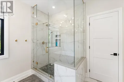 251 Aldercrest Avenue Hamilton ON L9B 1L7