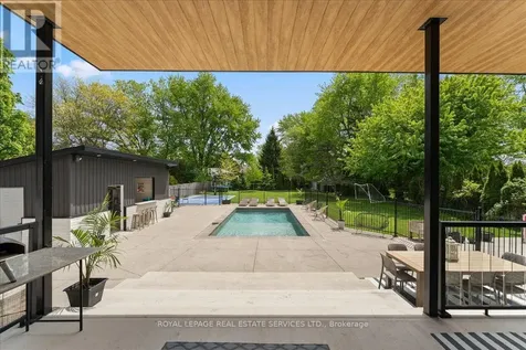 251 Aldercrest Avenue Hamilton ON L9B 1L7