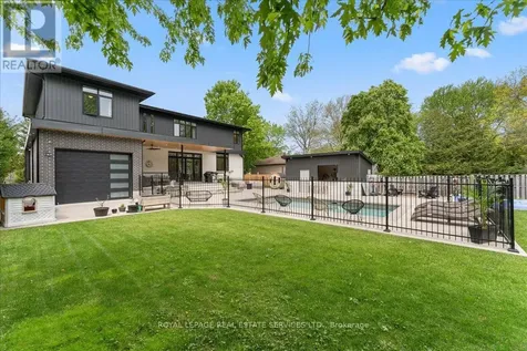 251 Aldercrest Avenue Hamilton ON L9B 1L7