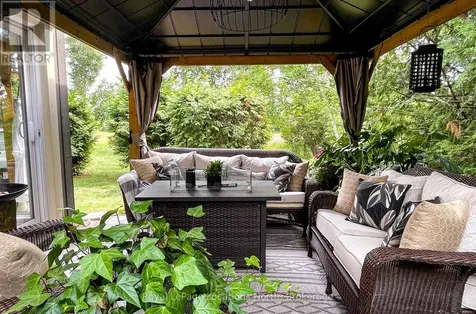 145 Fairway Crescent Collingwood ON L9Y 5B4