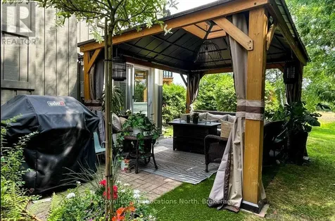 145 Fairway Crescent Collingwood ON L9Y 5B4