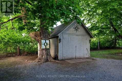 784 Mccann Road Rideau Lakes ON K0G 1V0