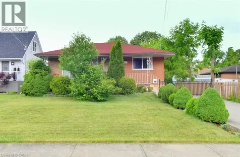 238 Fairridge Road Hamilton ON L8K 5M4