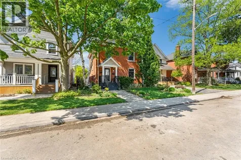 546 Hurd Avenue Burlington ON L7S 1T1