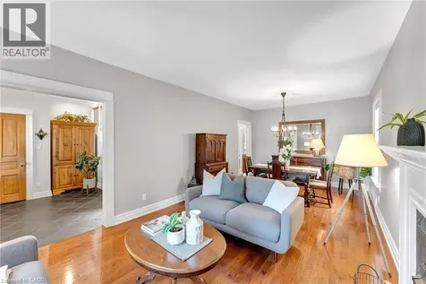 546 Hurd Avenue Burlington ON L7S 1T1