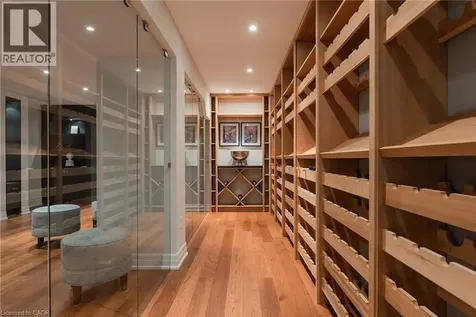 2201 Rochester Circle Oakville ON L6M 5E3