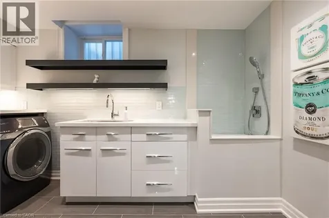 2201 Rochester Circle Oakville ON L6M 5E3
