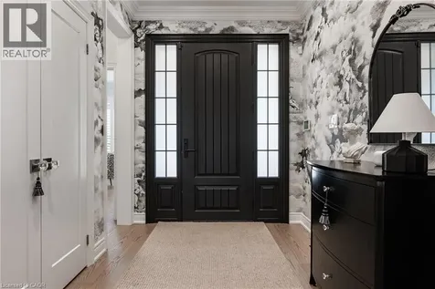 2201 Rochester Circle Oakville ON L6M 5E3
