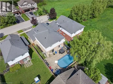 4071 Bush Crescent Beamsville ON L3J 0G7