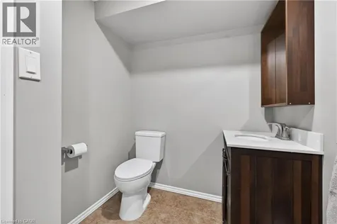 4071 Bush Crescent Beamsville ON L3J 0G7