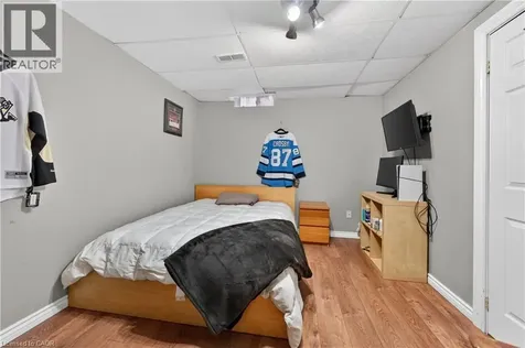 4071 Bush Crescent Beamsville ON L3J 0G7