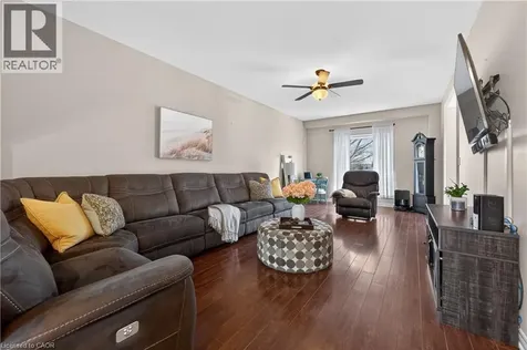 4071 Bush Crescent Beamsville ON L3J 0G7