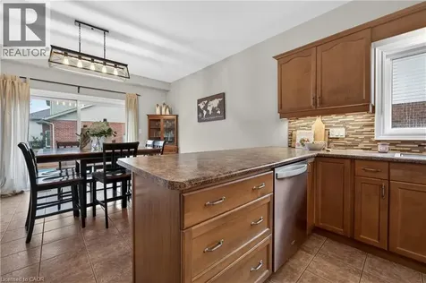 4071 Bush Crescent Beamsville ON L3J 0G7