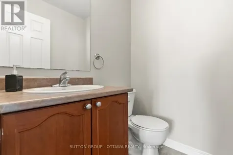 236 Colbert Crescent Ottawa ON K1V 2C5