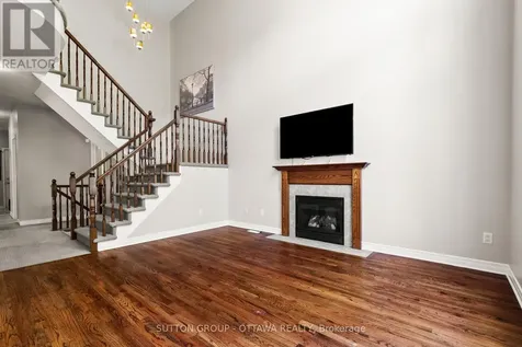 236 Colbert Crescent Ottawa ON K1V 2C5