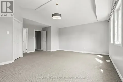 236 Colbert Crescent Ottawa ON K1V 2C5