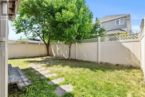 236 Colbert Crescent Ottawa ON K1V 2C5