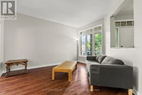 236 Colbert Crescent Ottawa ON K1V 2C5