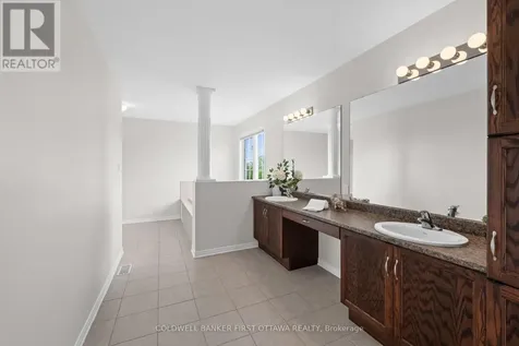 788 Kilbirnie Drive Ottawa ON K2J 0M4