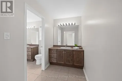 788 Kilbirnie Drive Ottawa ON K2J 0M4