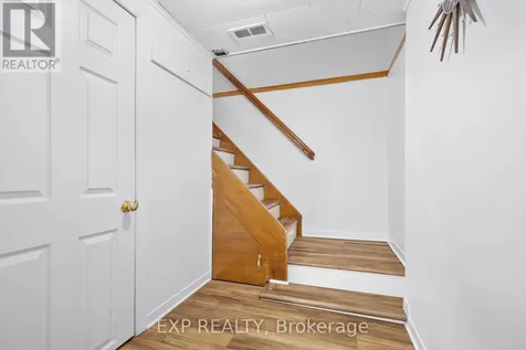 888 Charleswood Avenue Ottawa ON K1K 0W3