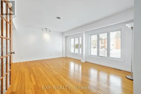 888 Charleswood Avenue Ottawa ON K1K 0W3