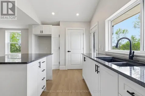 4221 Bisseltown Road Augusta ON K6V 5T2