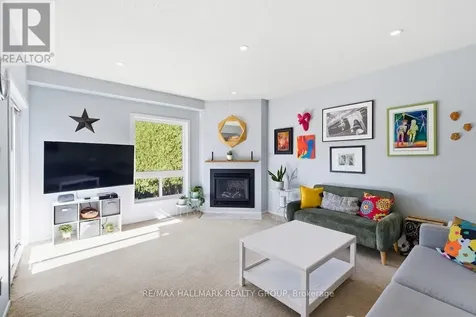 19 Bernier Terrace Ottawa ON K2L 2V1