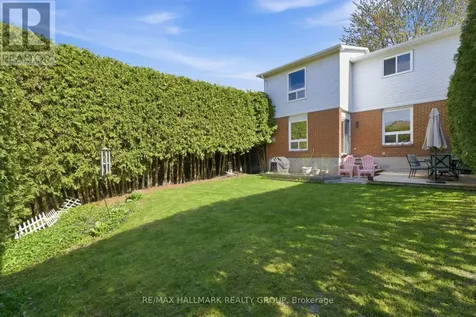19 Bernier Terrace Ottawa ON K2L 2V1