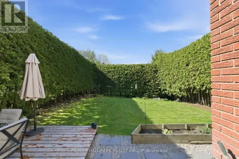 19 Bernier Terrace Ottawa ON K2L 2V1