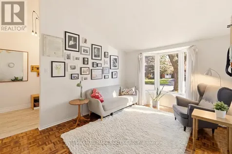 19 Bernier Terrace Ottawa ON K2L 2V1