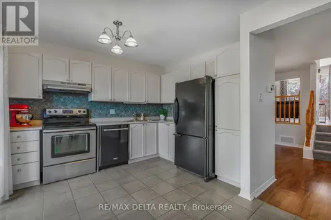 698 Brome Crescent Ottawa ON K4A 1W2
