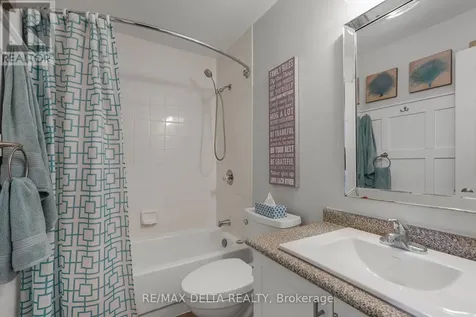 698 Brome Crescent Ottawa ON K4A 1W2