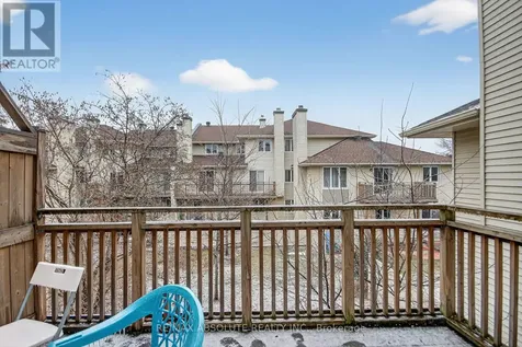 231 Harriot Private Ottawa ON K1T 3E1