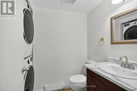 231 Harriot Private Ottawa ON K1T 3E1