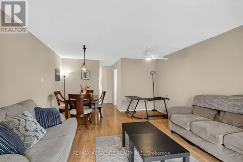 231 Harriot Private Ottawa ON K1T 3E1