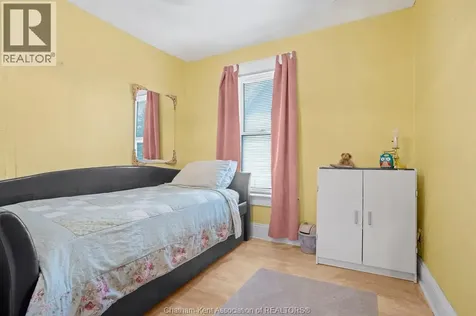 282 Queen Street Chatham ON N7M 2H4