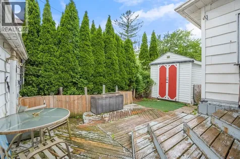 282 Queen Street Chatham ON N7M 2H4