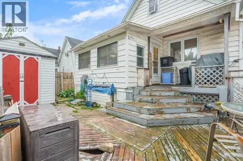 282 Queen Street Chatham ON N7M 2H4