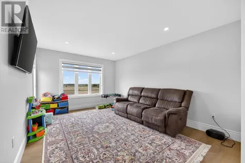 9507 Charlton Drive Middlesex Centre ON N0M 1P0