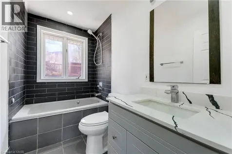 530 Fountain Street South Cambridge ON N3H 1J3