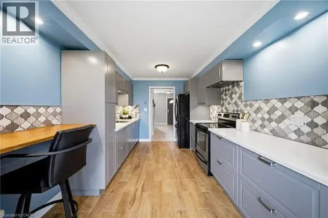 3124 Driftwood Drive Burlington ON L7M 3C9