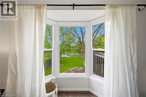 3124 Driftwood Drive Burlington ON L7M 3C9