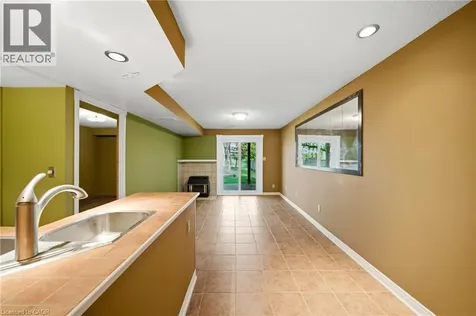 3124 Driftwood Drive Burlington ON L7M 3C9