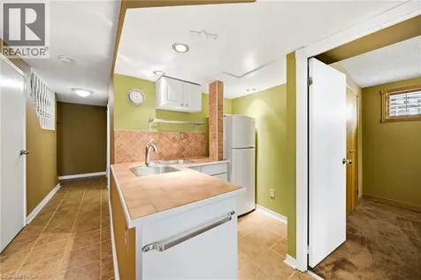 3124 Driftwood Drive Burlington ON L7M 3C9