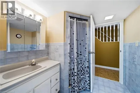 3124 Driftwood Drive Burlington ON L7M 3C9