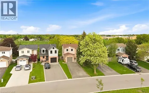 3124 Driftwood Drive Burlington ON L7M 3C9