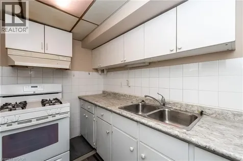5 Carene Avenue Hamilton ON L8K 3W3