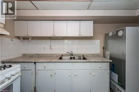 5 Carene Avenue Hamilton ON L8K 3W3